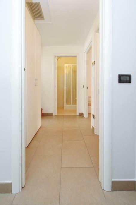Spacious And New Apt In Citta Studi Мілан Екстер'єр фото